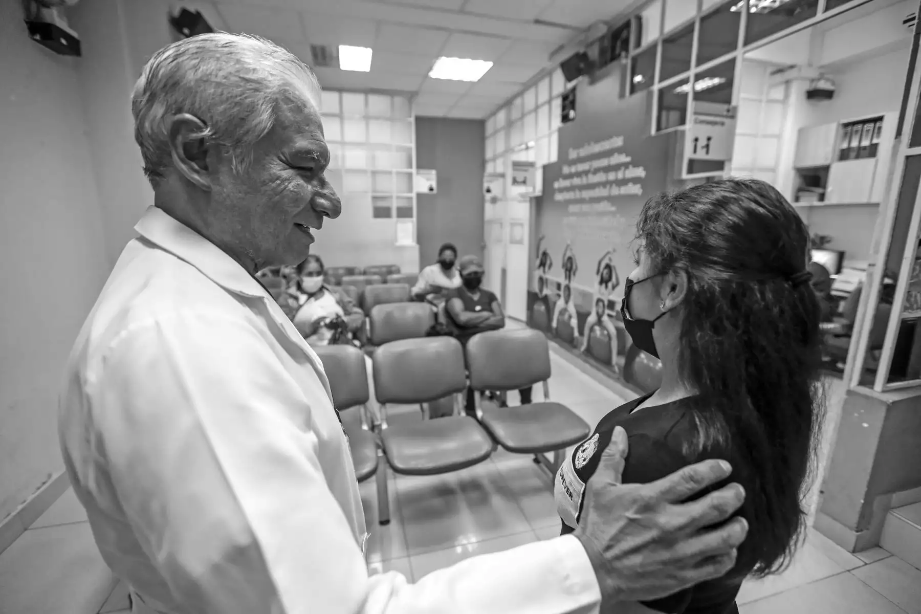 Esta es la Unidad Ambulatoria del Servicio de Adolescencia del Instituto Nacional Materno Perinatal (ex Maternidad de Lima), a donde acuden jóvenes adolescentes embarazadas para recibir orientación sobre su futuro como madres. Foto: ANDINA/Daniel Bracamonte