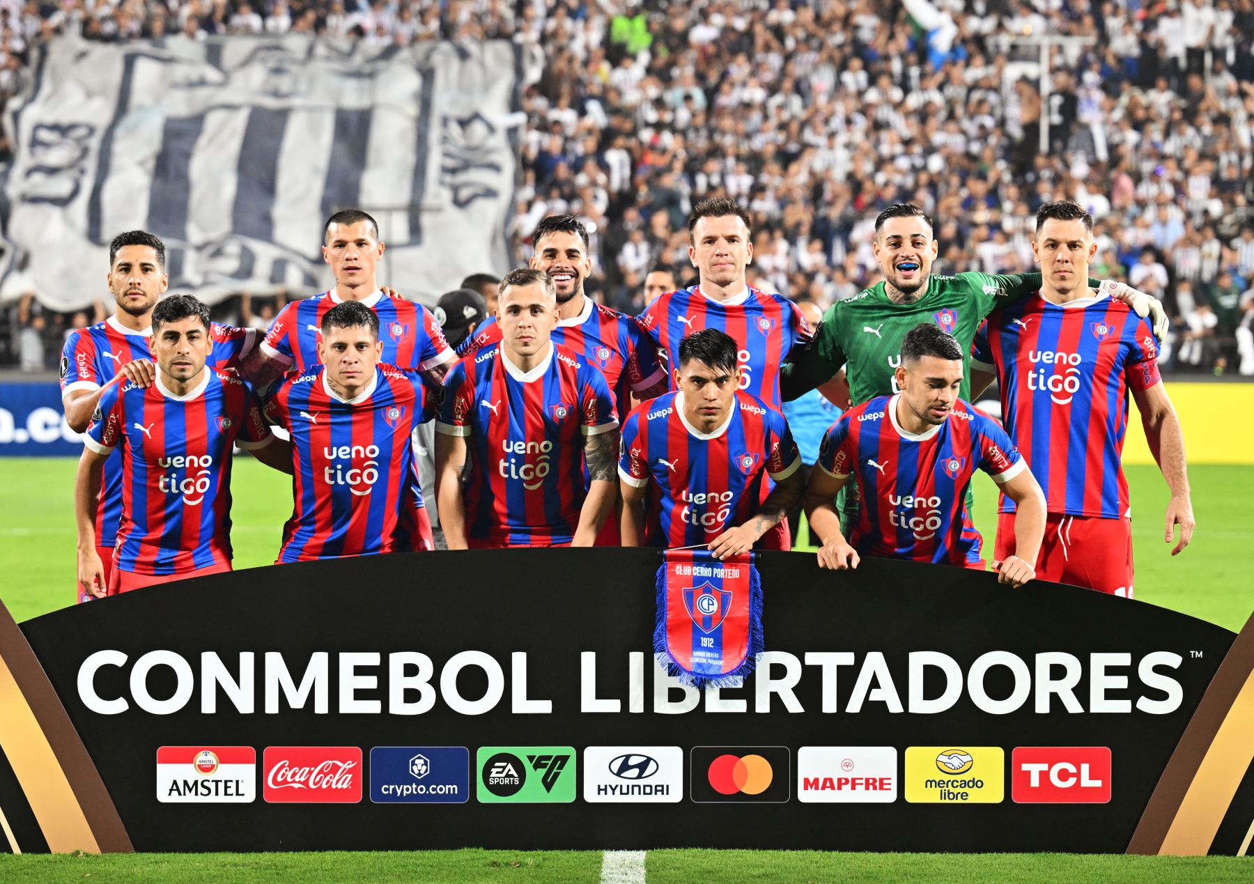 Plantel de Cerro Porteño en la Copa Libertadores 2024 (imagen referencial). Foto: AFP