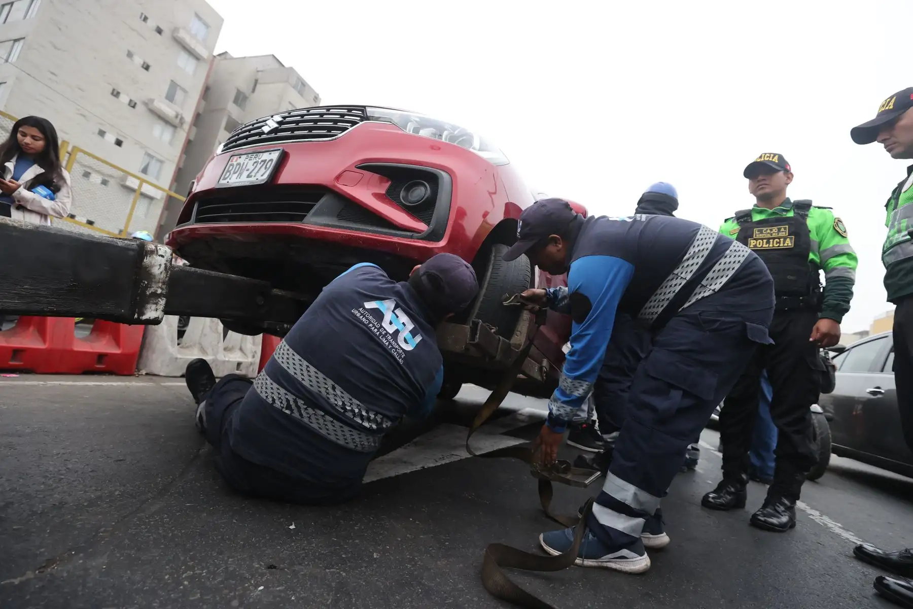 La ATU en conjunto con la Policía Nacional realizaron un megaoperativo en el distrito del Rímac contra el transporte informal.

Foto: ANDINA/Juan Carlos Guzmán Negrini