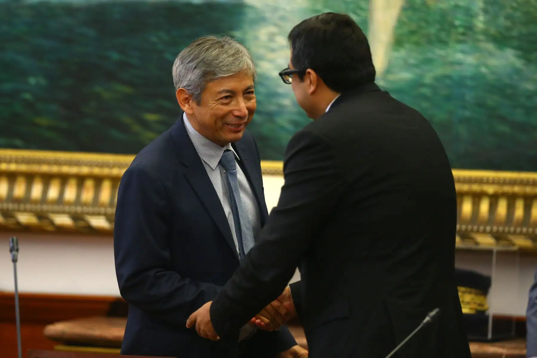 Presentación del ministro de Economía, José Arista, en la sesión extraordinaria de la Comisión de Economía del Congreso de la República. Los miembros de la comisión tratan sobre la propuesta de predictamen que propone la “Ley de modernización del Sistema Previsional Peruano”. Foto: Andina/ Eddy Ramos