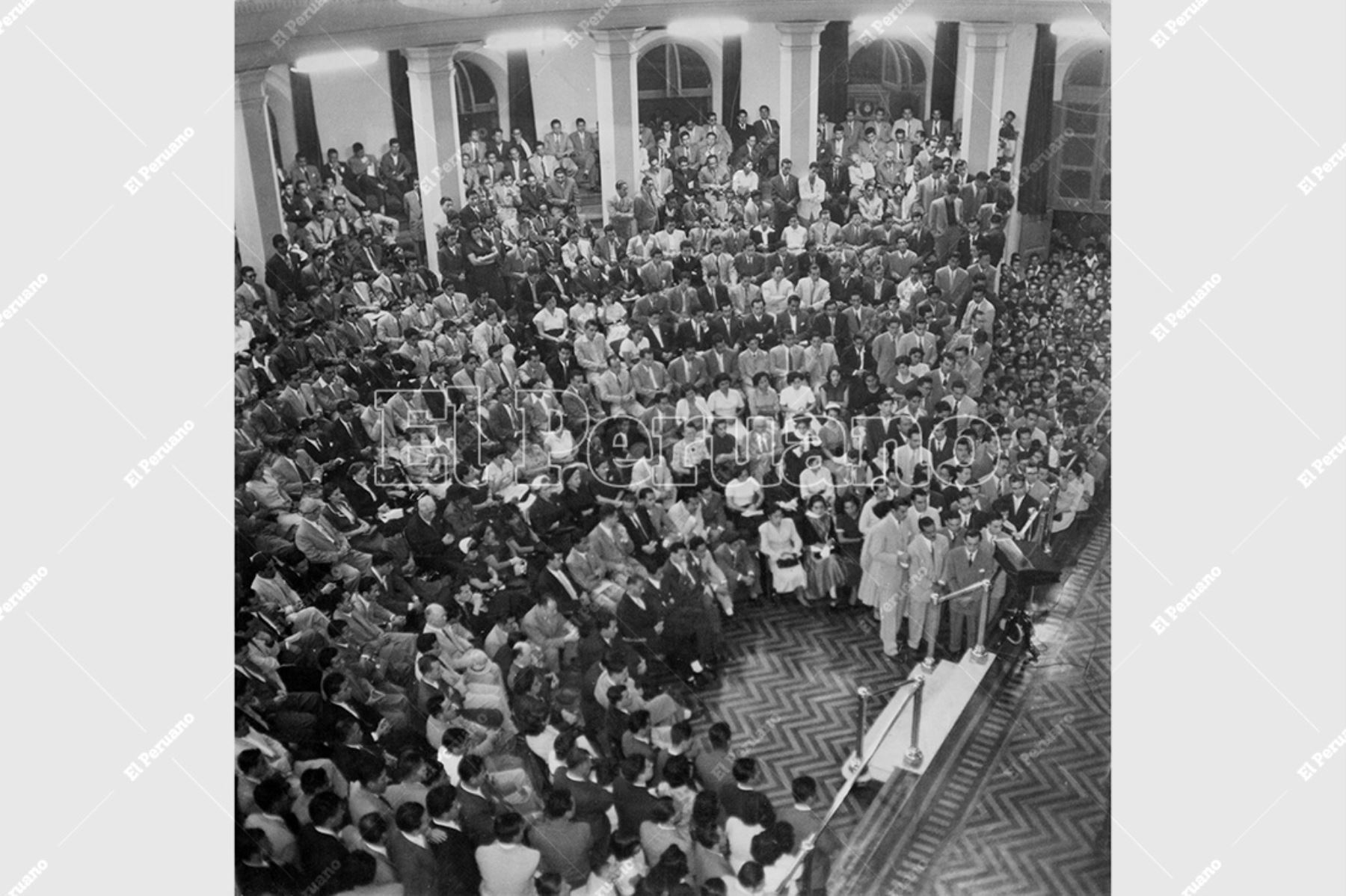 Lima - abril 1964 / Facultad de Medicina San Fernando de la Universidad Nacional Mayor de San Marcos.  Foto: Archivo Histórico de El Peruano