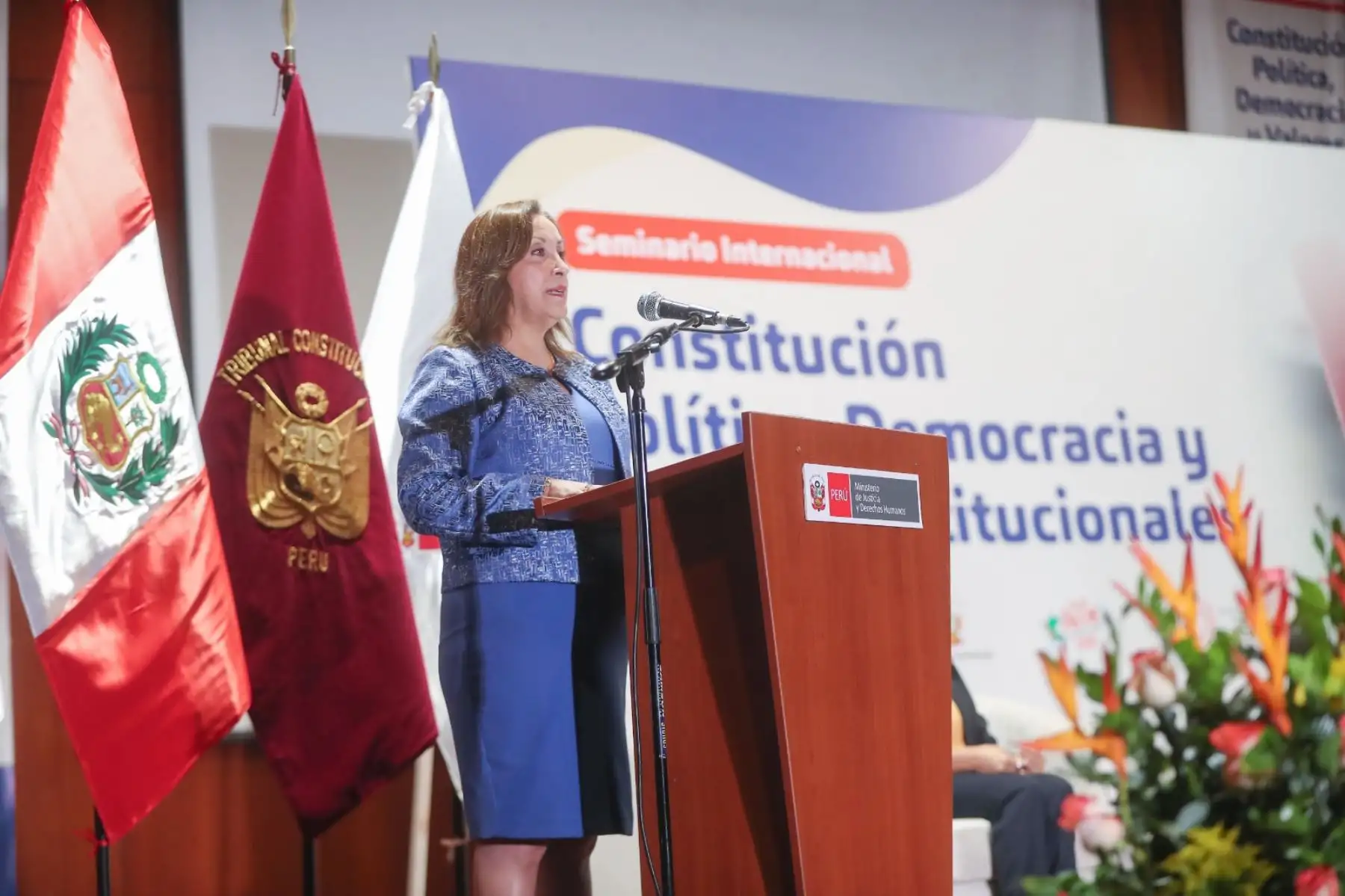 La presidenta de la república, Dina Boluarte, participó en la ceremonia de inauguración del seminario internacional ‘Constitución Política, Democracia y Valores Institucionales’. Foto: ANDINA/Prensa Presidencia
