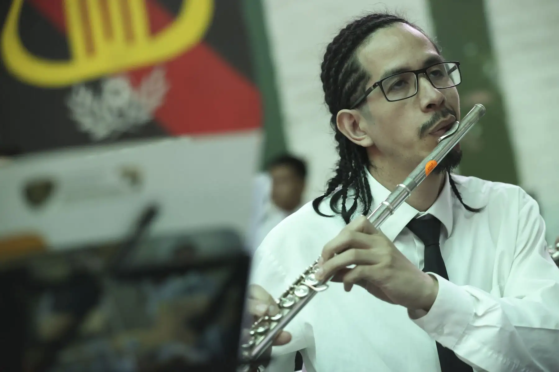 Más de 100 internos de los penales Lurigancho, Callao y Castro Castro integrantes de Orquestando, programa de formación musical del INPE, comparten con sus madres en un recital musical a cargo de la Orquesta Sinfónica Nacional.

Foto: ANDINA/Juan Carlos Guzmán Negrini