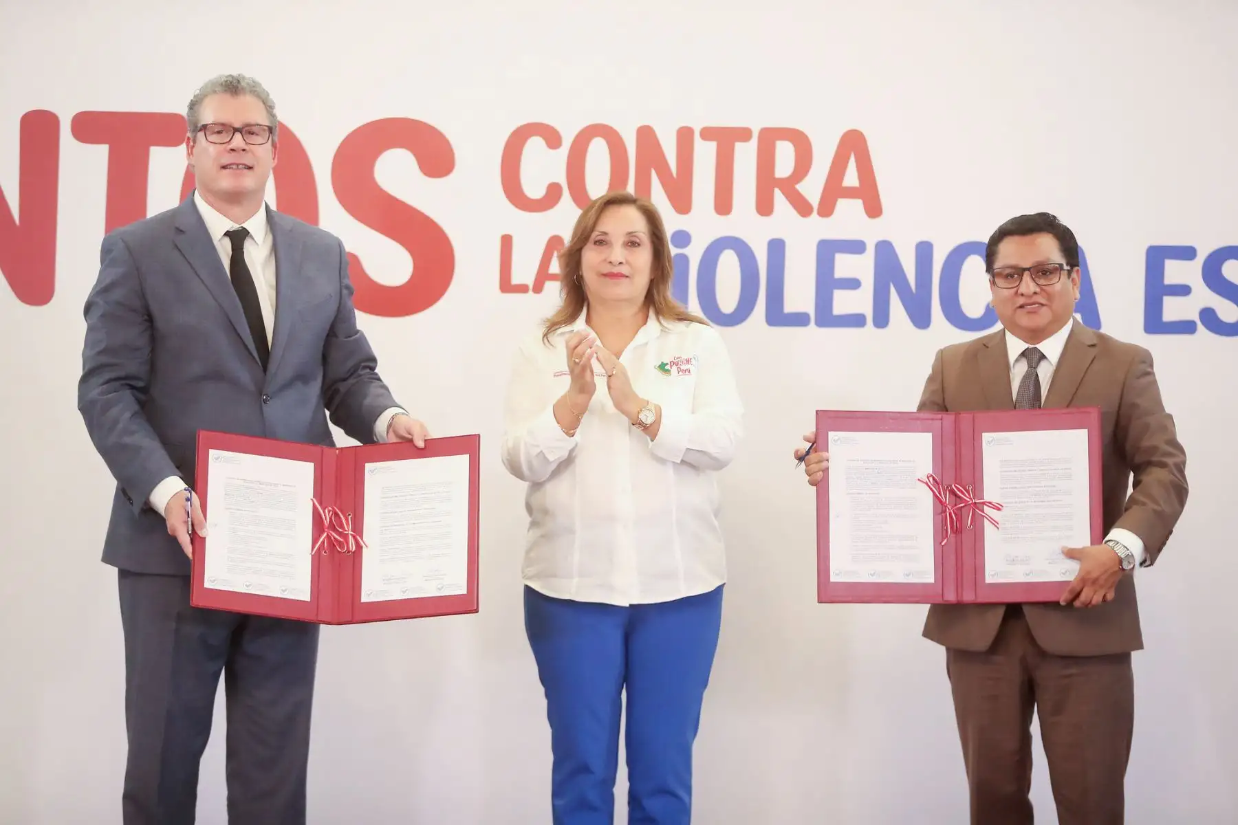 Firma de convenio de cooperación interinstitucional entre Ministerio de Educación y Ministerio de Salud.
Foto: ANDINA/Prensa Presidencia