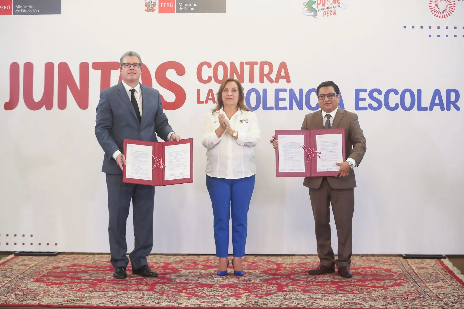 Firma de convenio de cooperación interinstitucional entre Ministerio de Educación y Ministerio de Salud.
Foto: ANDINA/Prensa Presidencia