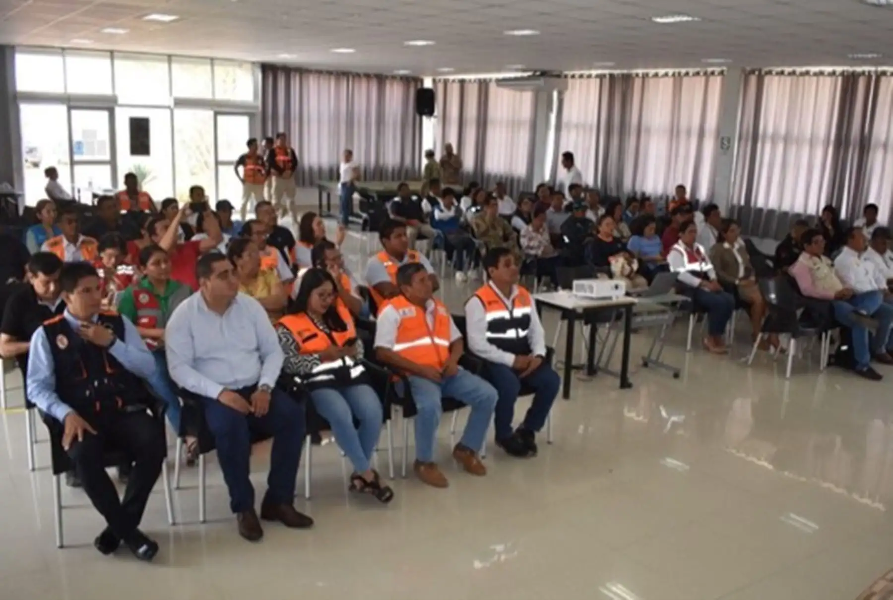 Cumpliendo con su rol articulador, el Plan Binacional de Desarrollo de la Región Fronteriza Perú-Ecuador impulsa en la región de Tumbes la elaboración de herramientas de ordenamiento territorial, con un enfoque de gestión del riesgo de desastres, al tener que enfrentar en forma recurrente el Fenómeno de El Niño que se agudiza por la acción del cambio climático.
