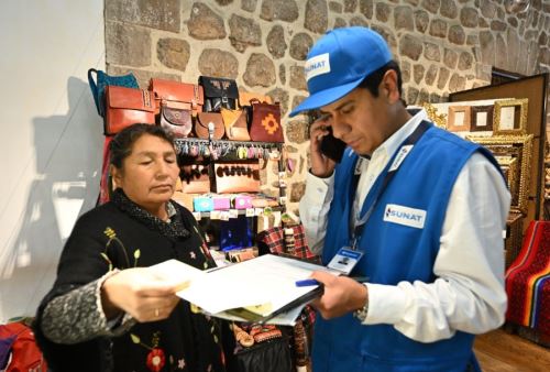 La Superintendencia Nacional de Aduanas y de Administración Tributaria (Sunat) realizará el “I Encuentro Regional: Formalízate para crecer”, a fin de incentivar la formalización, mejorar el cumplimiento tributario voluntario y fomentar la exportación de productos de la región Tacna.