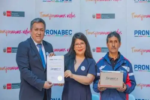 Serpost difundirá la información de las becas y créditos del Pronabec por medio de volantes o similares que sus mensajeros distribuirán a varios lugares del país.