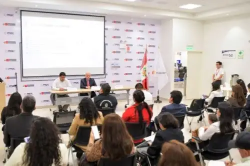 Diversas instituciones públicas y privadas se unieron al programa Ruta del Éxito