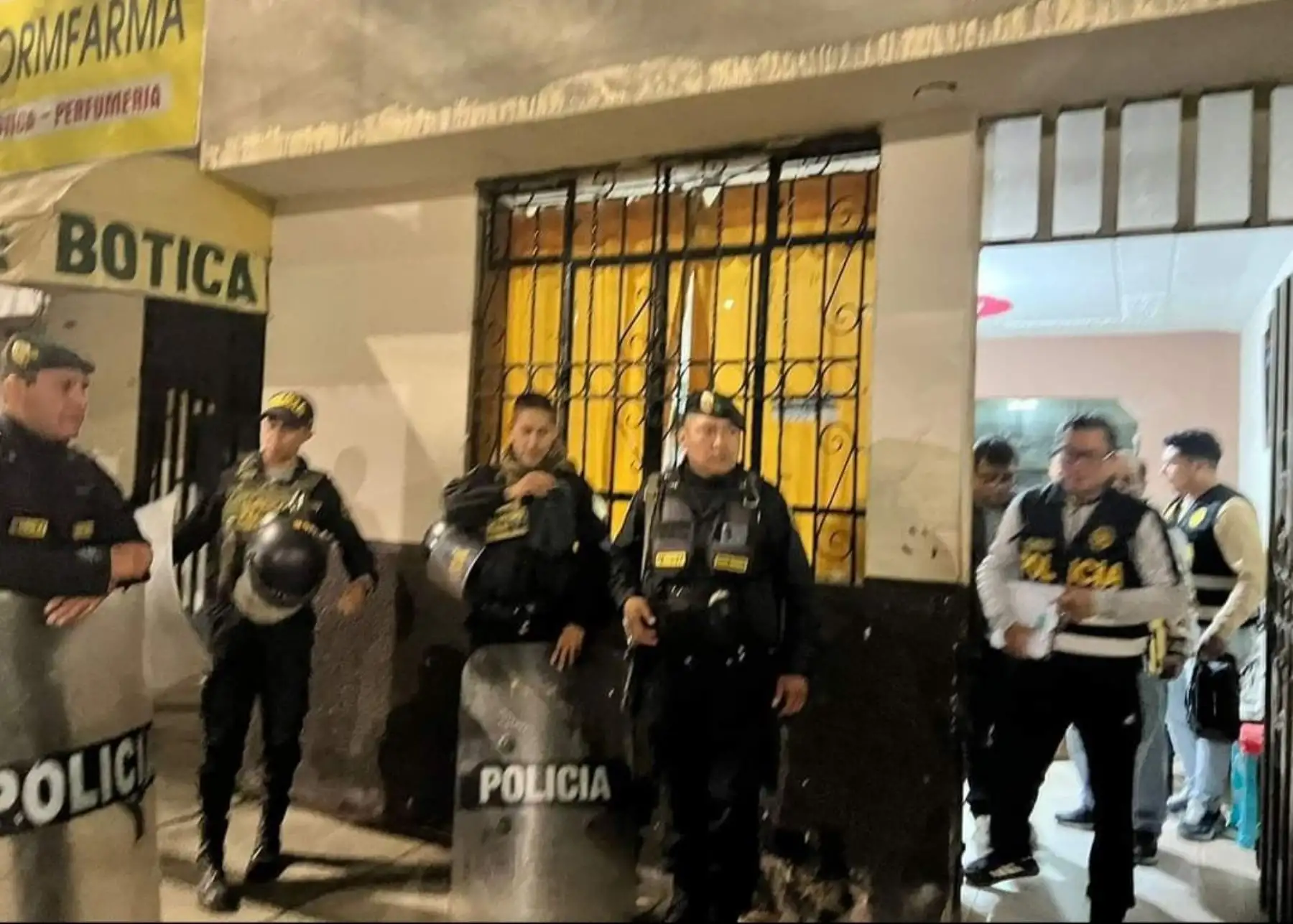 Por decisión judicial se dispuso la detención preliminar del alcalde de Ferreñafe y de seis funcionarios de esa comuna.