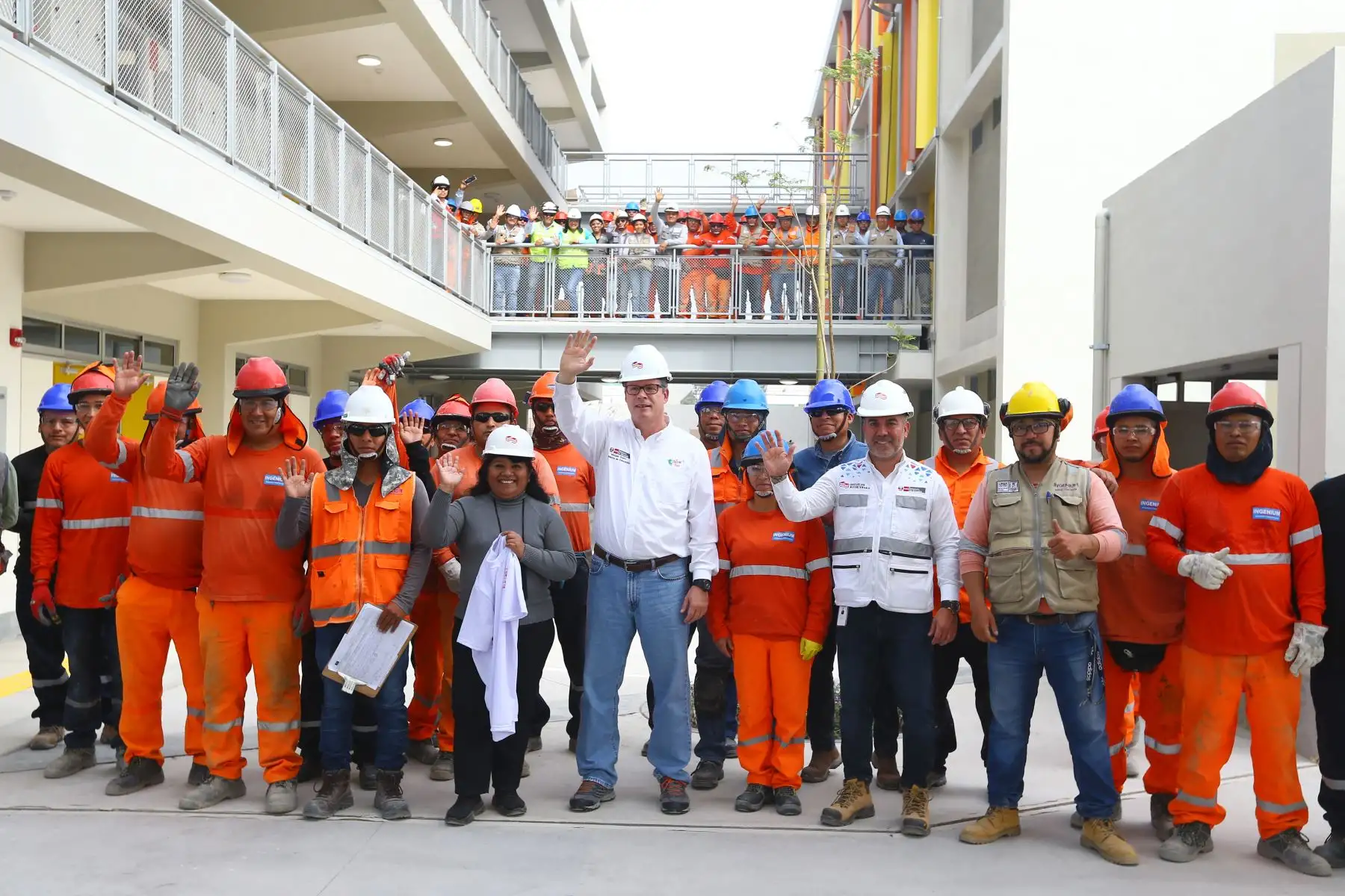 El ministro de Educación, Morgan Quero, supervisa los avances en la construcción  del colegio San Juan Macías, de San Luis.
Foto:ANDINA/ Eddy Ramos



.