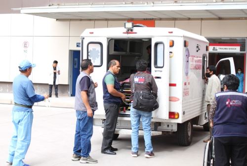 En las próximas horas será trasladada a Lima una de las pacientes heridas que dejó el accidente de tránsito en Ayacucho protagonizado por un bus interprovincial. ANDINA/Difusión