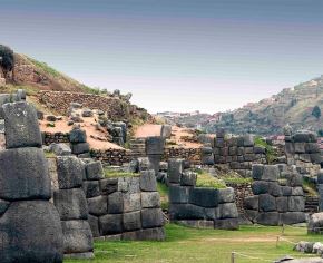 Cerca de S/ 23 millones generó la venta de boletos turísticos en Cusco en cuatro primeros meses de 2024. El boleto te da acceso a Sacsayhuamán y otros parques arqueológicos alternos a Machu Picchu, además de otros recintos culturales de Cusco. ANDINA/Percy Hurtado Santillán