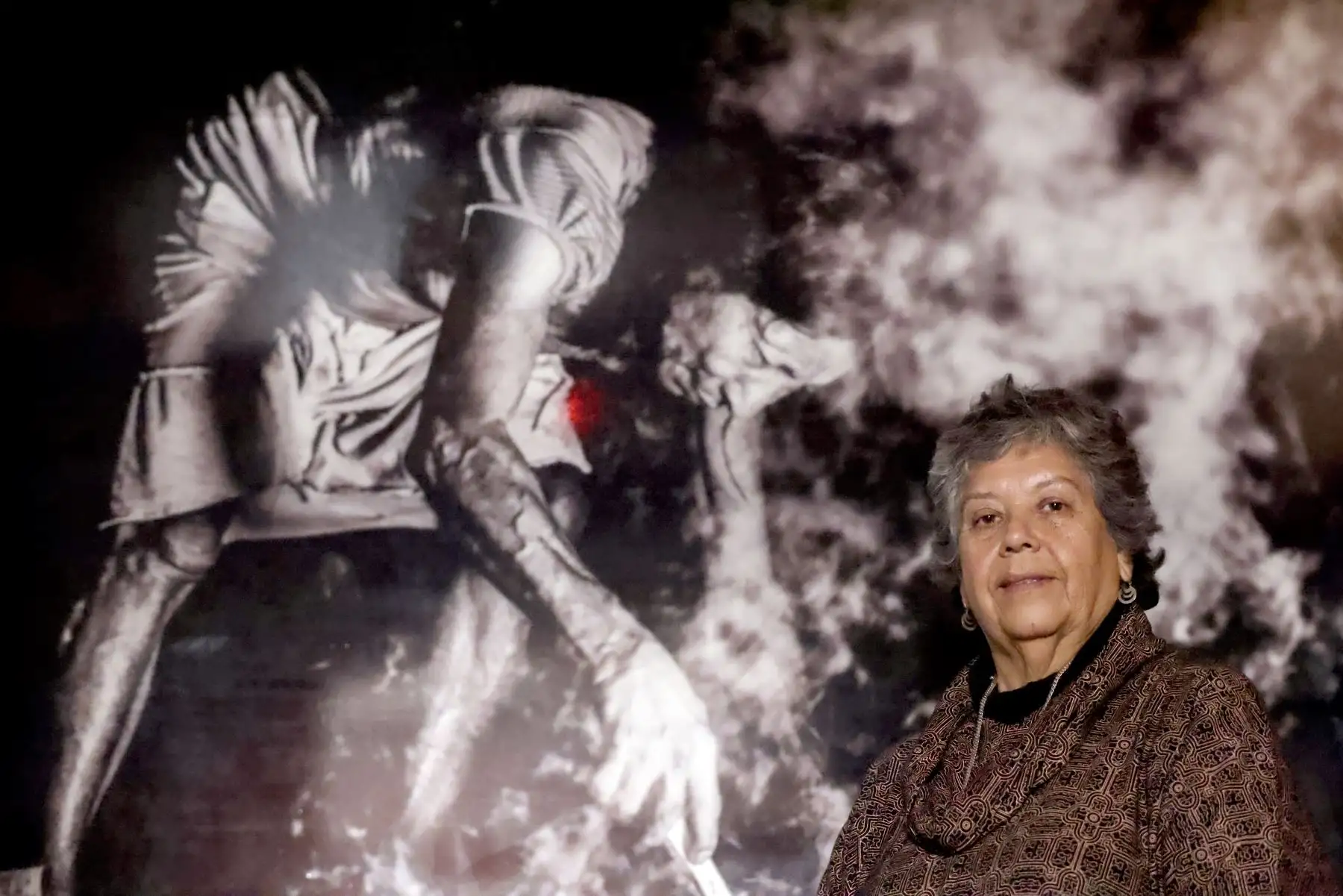 Josefa, "Pepa", Nolte Maldonado afirma que su desafío es hacer de Yunuik, la tienda donde vende artesanía amazónica, rentable para continuar la articulación con el turismo. ANDINA/ Luis Iparraguirre.
