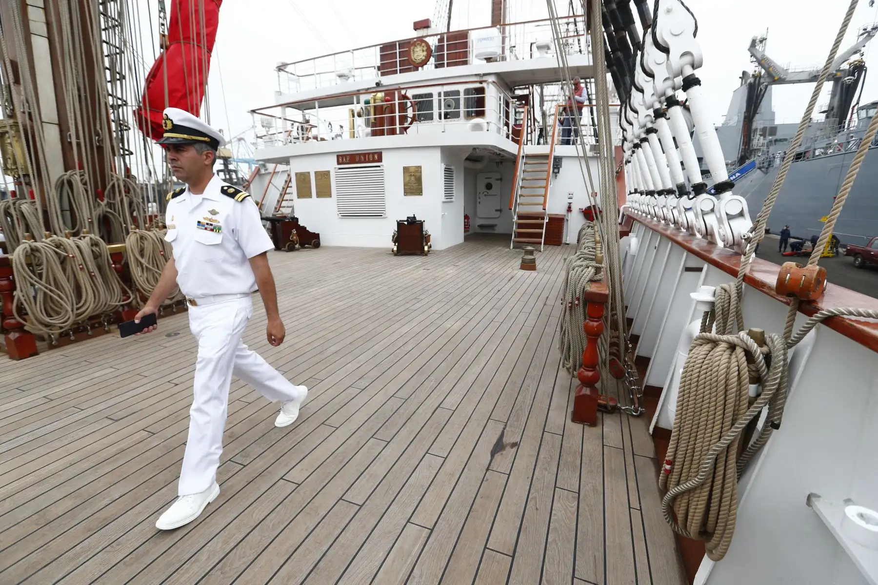 El B.A.P. Unión se encuentra en la Base Naval del Callao, tras culminar exitosamente su viaje alrededor del mundo que duró 317, denominado "Circunnavegación 2023 - 2024", llegando a diversos países como EE.UU., Japón, China, Francia, España y Panamá. Foto: ANDINA/Daniel Bracamonte
