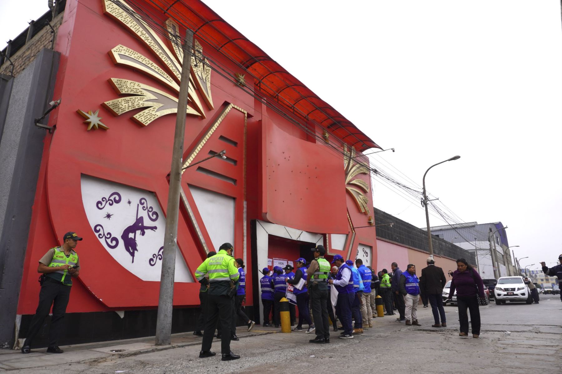 El referido lugar, conocido por ofrecer shows sensuales y servicios con trabajadoras sexuales. Foto: ANDINA/Difusión