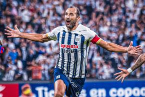 Hernán Barcos at 41 years old is one of the most loved Alianza Lima players. 
