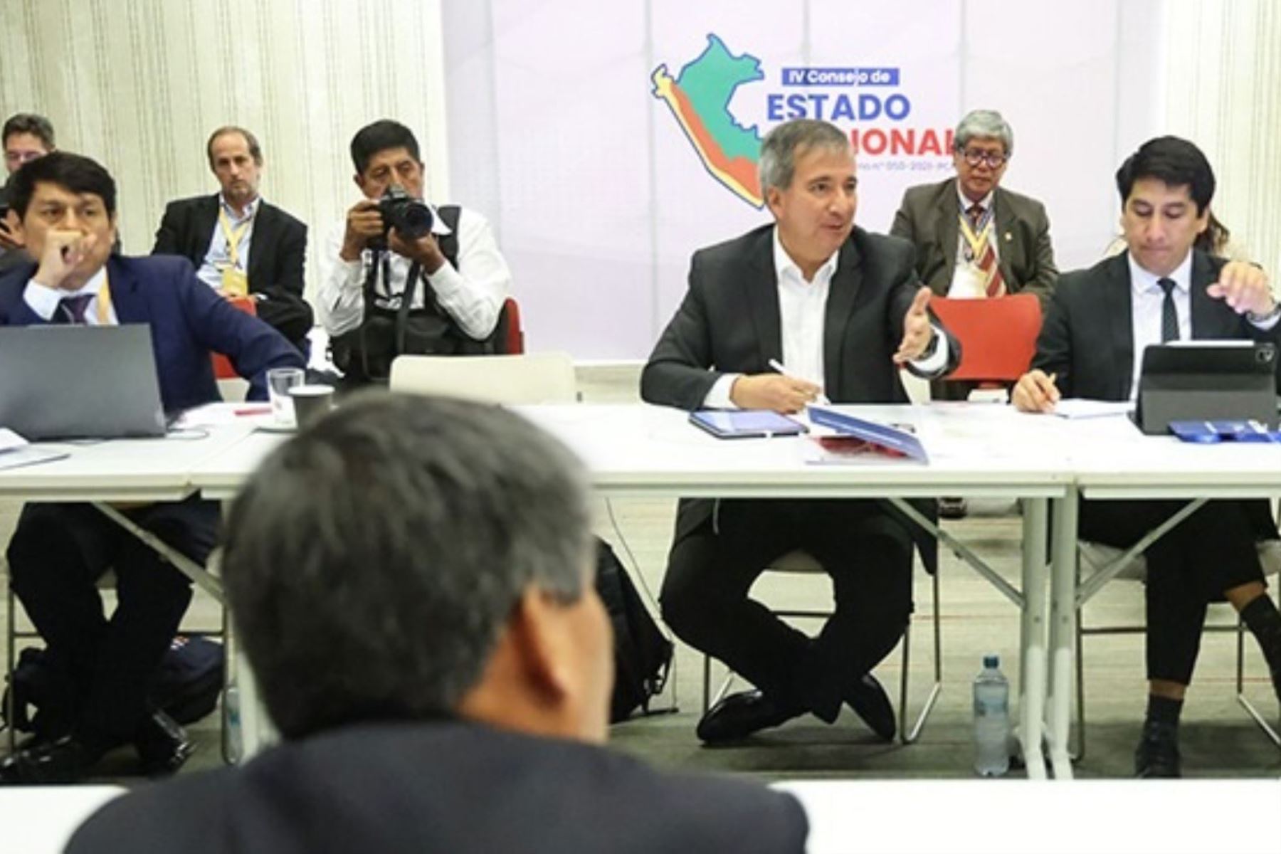 Encabezados por su titular, Raúl Pérez Reyes, el MTC se reunió con los equipos técnicos de 18 gobiernos regionales en el marco del IV Consejo de Estado Regional. ANDINA/Difusión