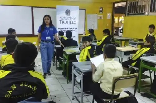 Los temas que se desarrollan son los beneficios de educación, prevención del acoso escolar, autorregulación de emociones y otros. Foto: ANDINA/Difusión