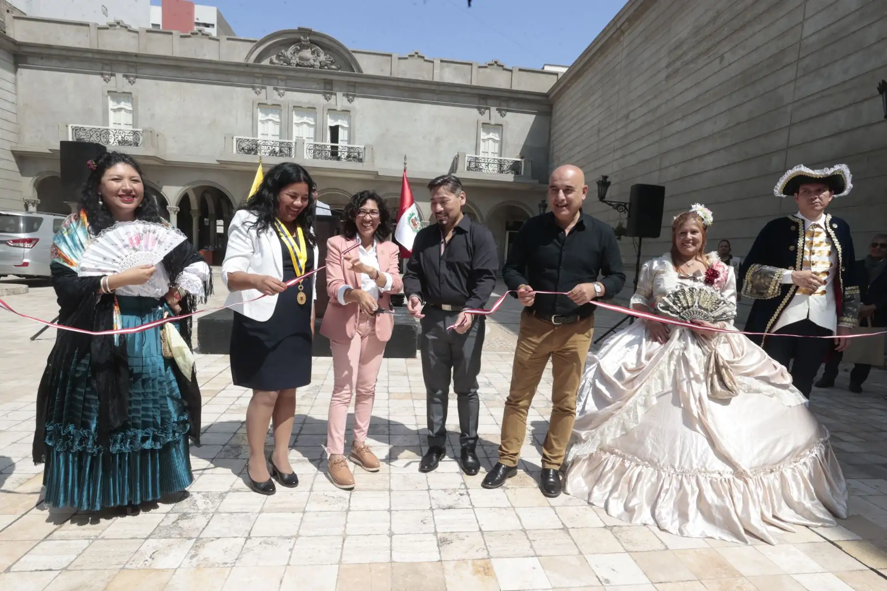 Leslie Urteaga, Ministra de Cultura, En el marco de las celebraciones por el Día Internacional de los Museos y la Municipalidad Metropolitana de Lima (MML) realizó hoy la XXII Feria Museos. Foto: ANDINA/ Vidal Tarqui
