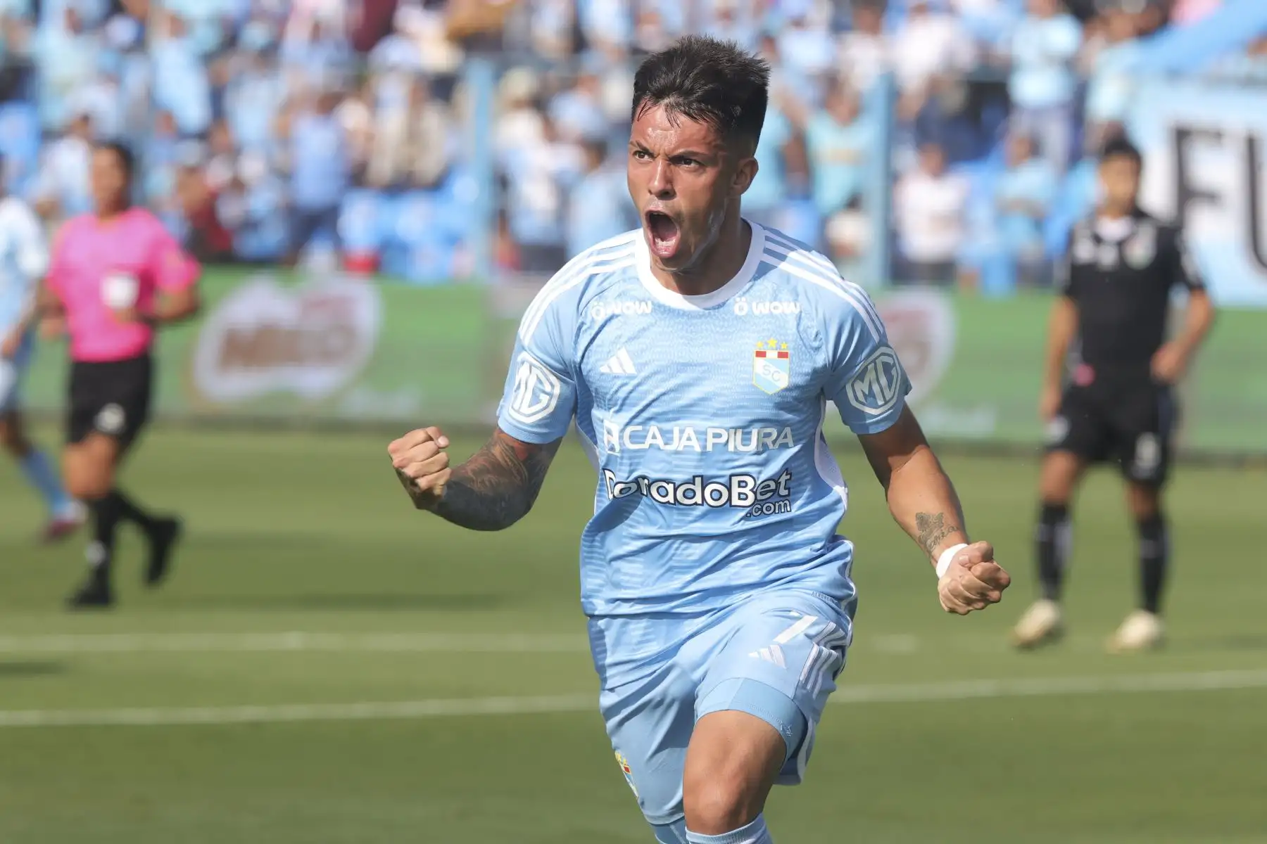 Santiago González anota el primer gol del partido entre Sporting Cristal y Unión Comercio por el Torneo Apertura de la Liga 1.  Foto: ANDINA/Melina Mejía
