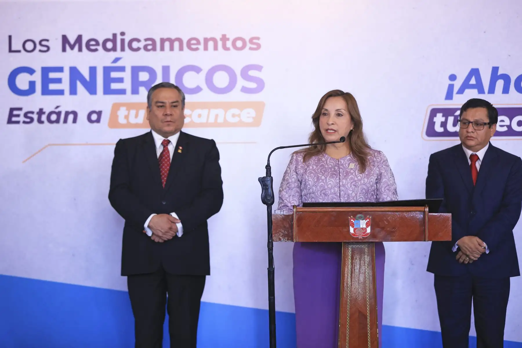 Promulgación de la ley que garantiza y promueve el acceso y uso de los medicamentos genéricos.
Foto: ANDINA/ Prensa Presidencia