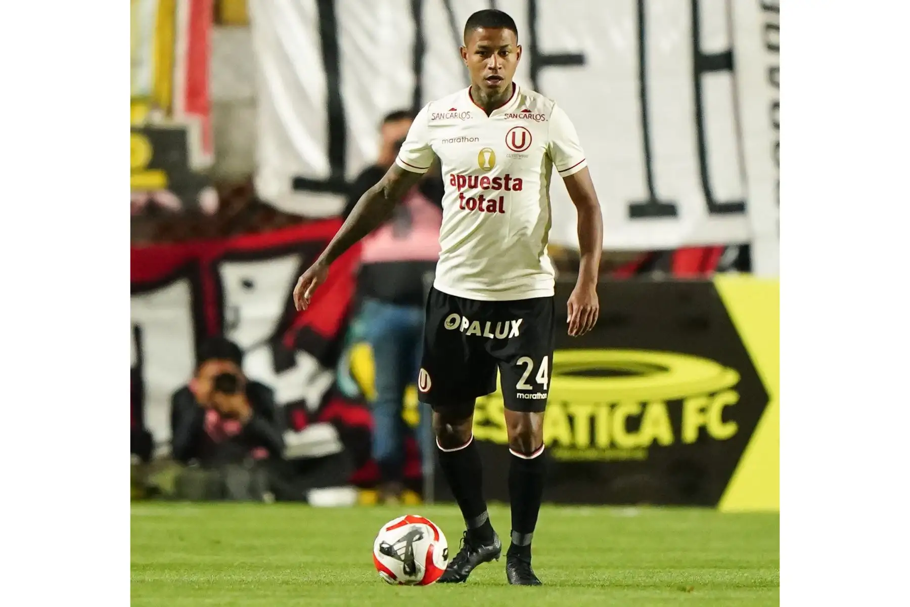 Universitario de Deportes empató sin goles ante Cienciano en el Cusco y cedieron la punta del campeonato a Sporting Cristal. Foto: ANDINA/Liga 1
