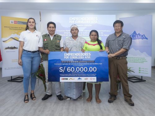 Sernanp premió a los ganadores del concurso Emprendedores por Cordillera Azul donde participaron iniciativas presentadas por pueblos indígenas del ámbito de esa área natural protegida. ANDINA/Difusión
