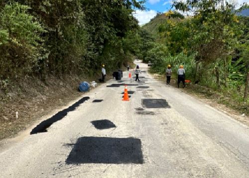 Provías Nacional inició los trabajos de mantenimiento rutinario en el corredor vial Chachapoyas - El Tingo, región Amazonas, informó el MTC. ANDINA/Difusión
