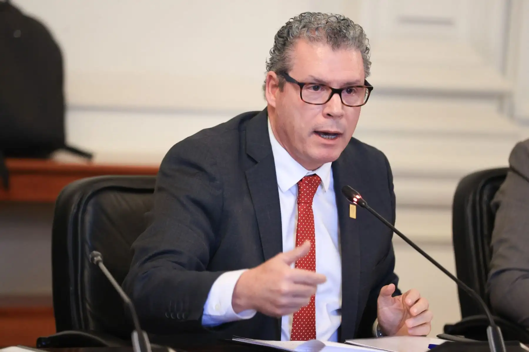 El ministro de Educación, Morgan Quero, participa en la sesión del Consejo de Ministros en Palacio de Gobierno, en el que la presidenta Dina Boluarte coordina, entre otros temas, las acciones para continuar enfrentando la epidemia del dengue en el país. Foto: ANDINA/Presidencia