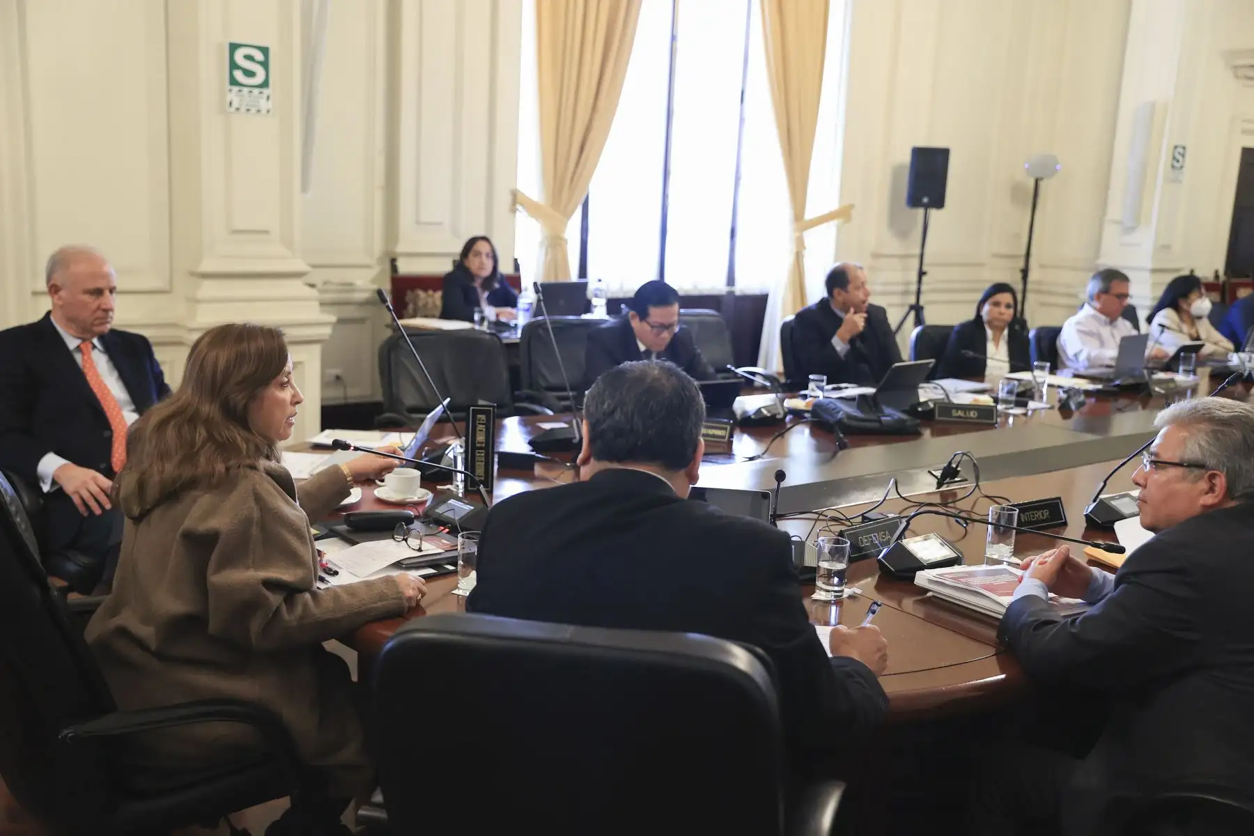 Se realizó la sesión del Consejo de Ministros en Palacio de Gobierno, en el que la presidenta de la República, Dina Boluarte, coordina, entre otros temas, las acciones para continuar enfrentando la epidemia del dengue en el país. Foto: ANDINA/Presidencia