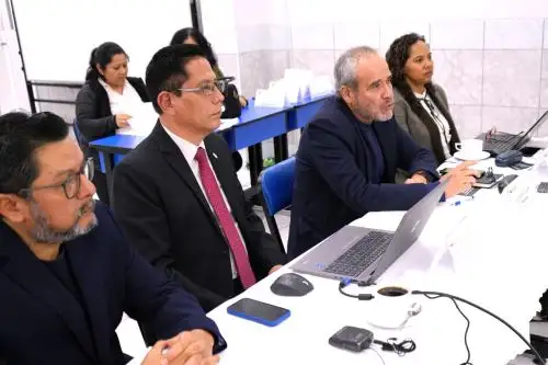 Representantes de los sectores público y privado participaron en una mesa de diálogo organizada por el CNE. Foto: ANDINA/Difusión