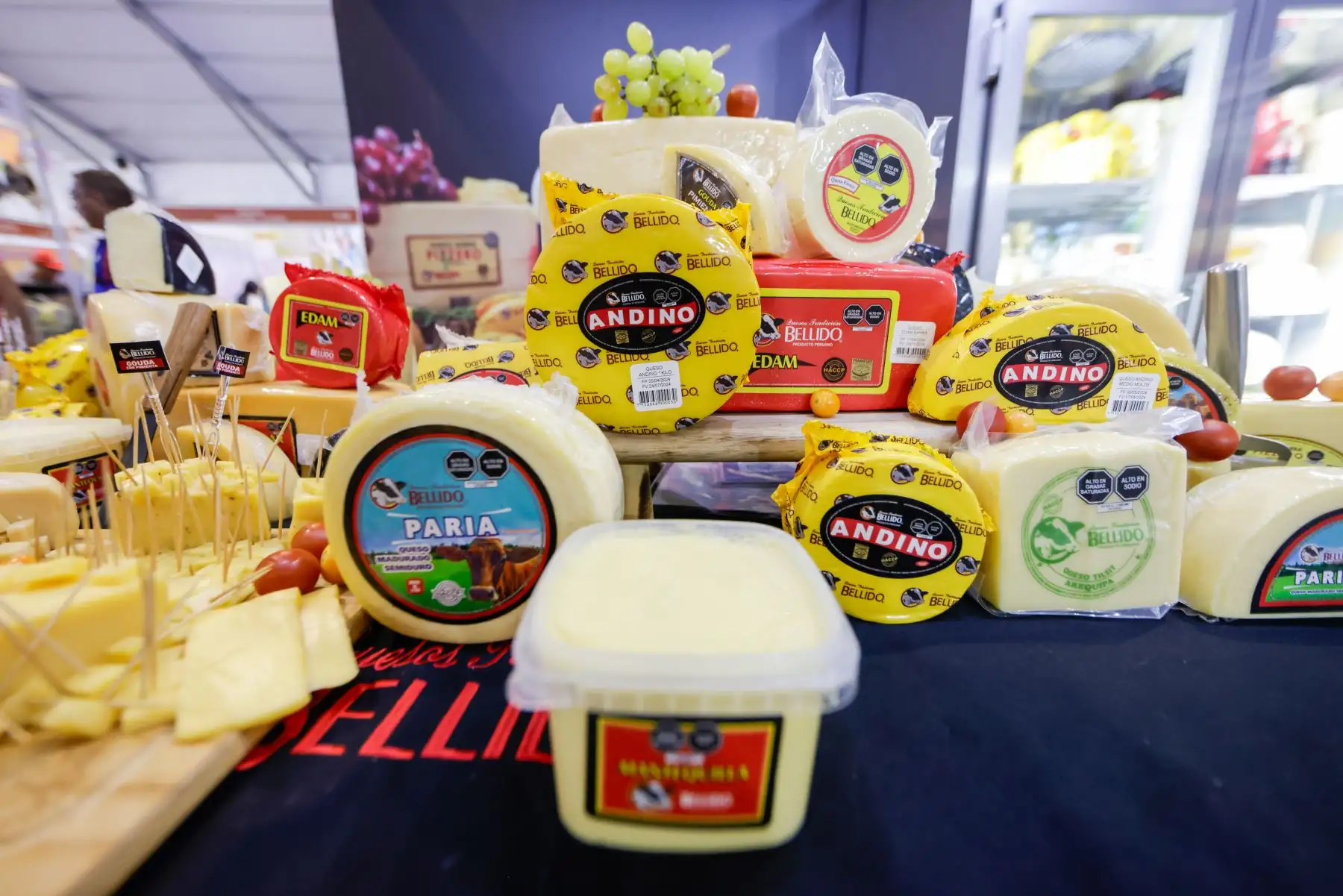 Continúa el evento quesero más grande del país: El Salón del Queso Peruano está abierto hasta el 26 de mayo. Foto: ANDINA/Luis Iparraguirre