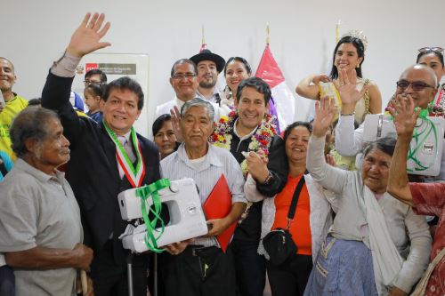 Ministro Julio Demartini articula acciones en Huánuco para el desarrollo de la región. Foto: Midis