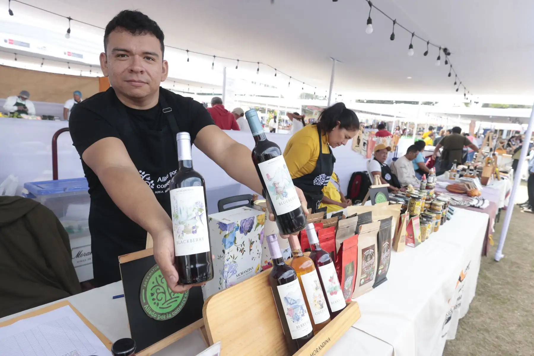 El ministerio del Ambiente realiza el 5° (Quinto) Festival de la Biodiversidad, con más de 150 emprendimientos sostenibles de diferentes regiones del país Foto: ANDINA/Vidal Tarqui