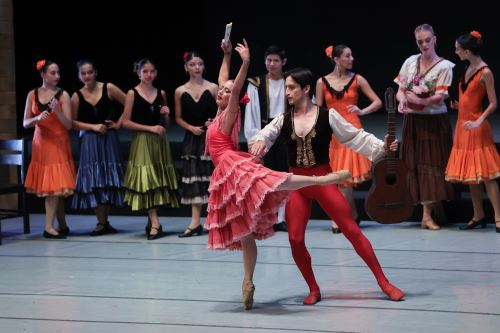 Ballet Nacional presenta "Don Quijote" en el Gran Teatro Nacional
