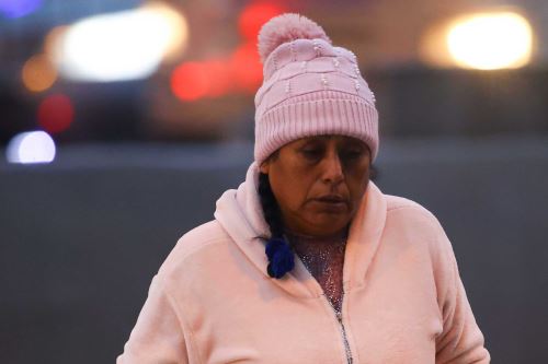 El Indeci recuerda que es necesario usar ropa de abrigo como chompas, guantes, gorros y proteger a niños y ancianos.ANDINA/Carlos Américo Lezama Villantoy