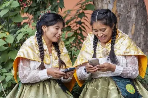 Acceder a contratos cortos en lengua originaria. Osiptel