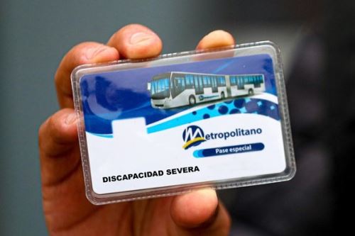ATU entregó más de 17,000 tarjetas preferenciales de pase libre a usuarios con discapacidad severa. Foto:ATU/Difusión
