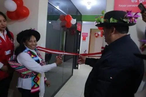 La ministra de la Mujer inauguró Servicio de Atención Rural en el distrito de Surcubamba, región Huancavelica, en apoyo de víctimas de violencia.