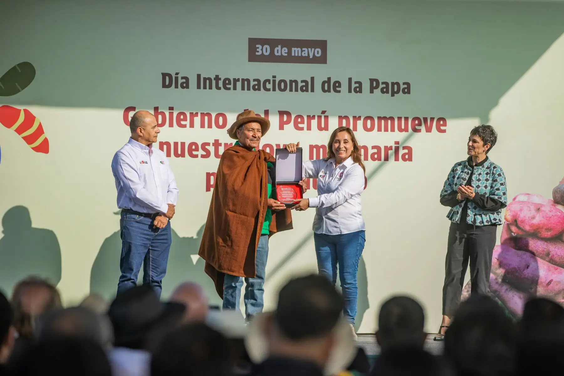 Presidenta Boluarte participa en lanzamiento de feria en Día Internacional de la Papa. Foto: ANDINA/Prensa Presidencia
