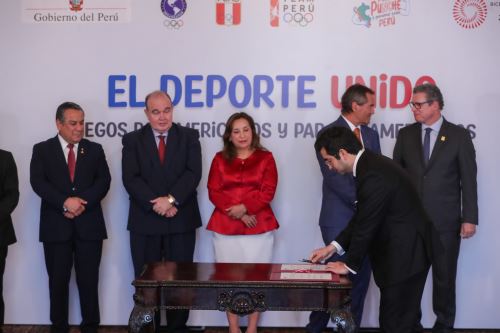 Gobierno firma contrato para organización de Juegos Panamericanos y Parapanamericanos Lima 2027
