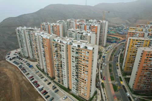 Condominios de viviendas. ANDINA/Daniel Bracamonte