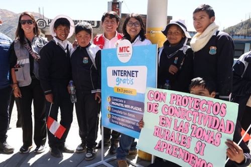 Proyecto del Ministerio de Transportes y Comunicaciones lleva internet de banda ancha a más de 500 entidades públicas en la región Junín. Foto: MTC/Difusión.