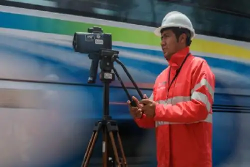 Multas por exceso de velocidad (infracción M20), oscilan entre el 18% (S/ 927) y 50% (S/ 2575) de 1 UIT, sin opción a descuento por pronto pago.
