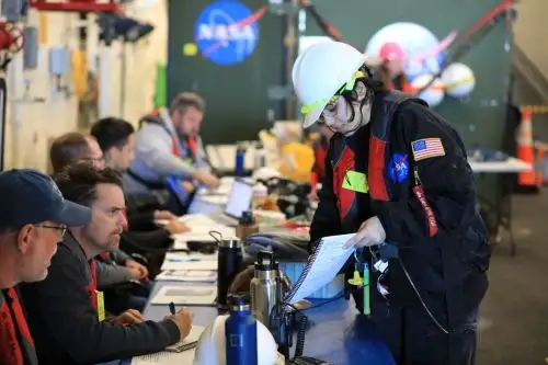 El prestigio que conlleva el trabajar en la NASA y las posibilidades de infraestructura que brinda a sus investigadores y trabajadores son algunas de las razones por las que nuestros compatriotas han decidido dejar su natal Perú por seguir su sueño en los Estados Unidos.