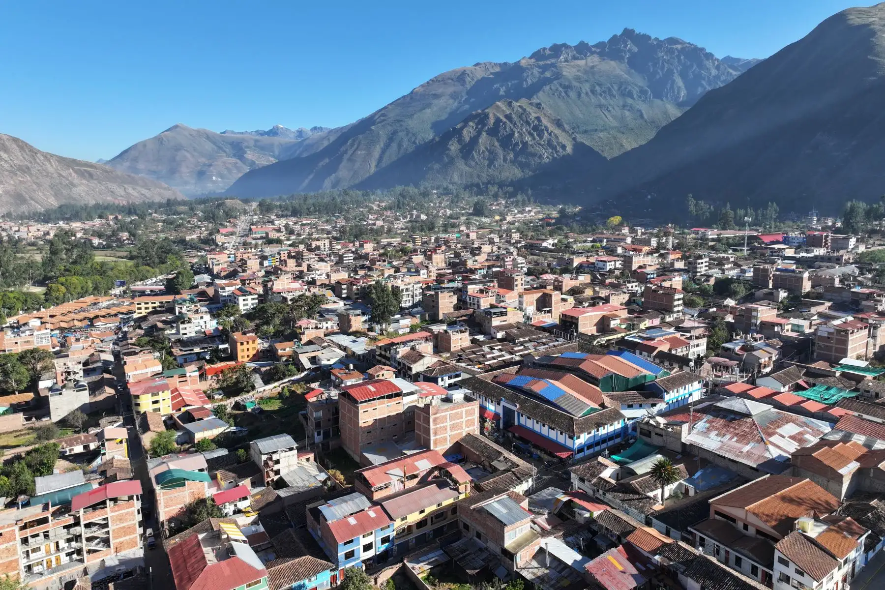 Urubamba, provincia cusqueña famosa por albergar los principales atractivos turísticos del Valle Sagrado de los Incas, es sede de la reunión ministerial de Turismo del APEC 2024.Foto: ANDINA/Lenin Lobatón