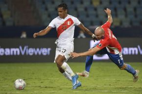 Renato Tapia estará en la oncena titular de Perú ante Paraguay