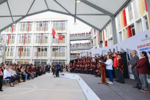 El sector Educación entregará 31 modernos colegios hasta fin de año en beneficio de 43 000 estudiantes, anunció ministro Morgan Quero. Foto: ANDINA/Prensa Presidencia