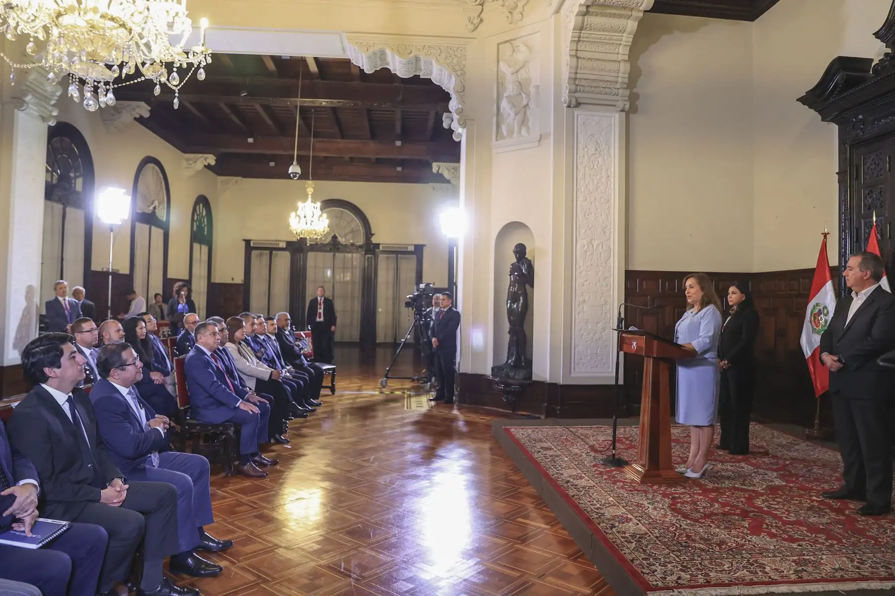 Ceremonia de firma de leyes para impulsar el desarrollo y la competitividad del sector portuario. 
Foto: ANDINA/ Prensa Presidencia